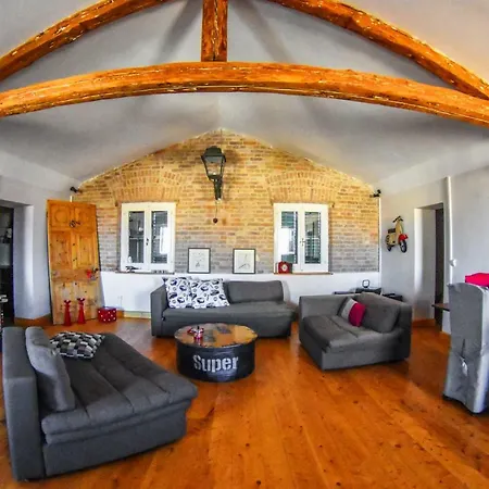 Kompitsi Mansion Apartment Corfu (city)